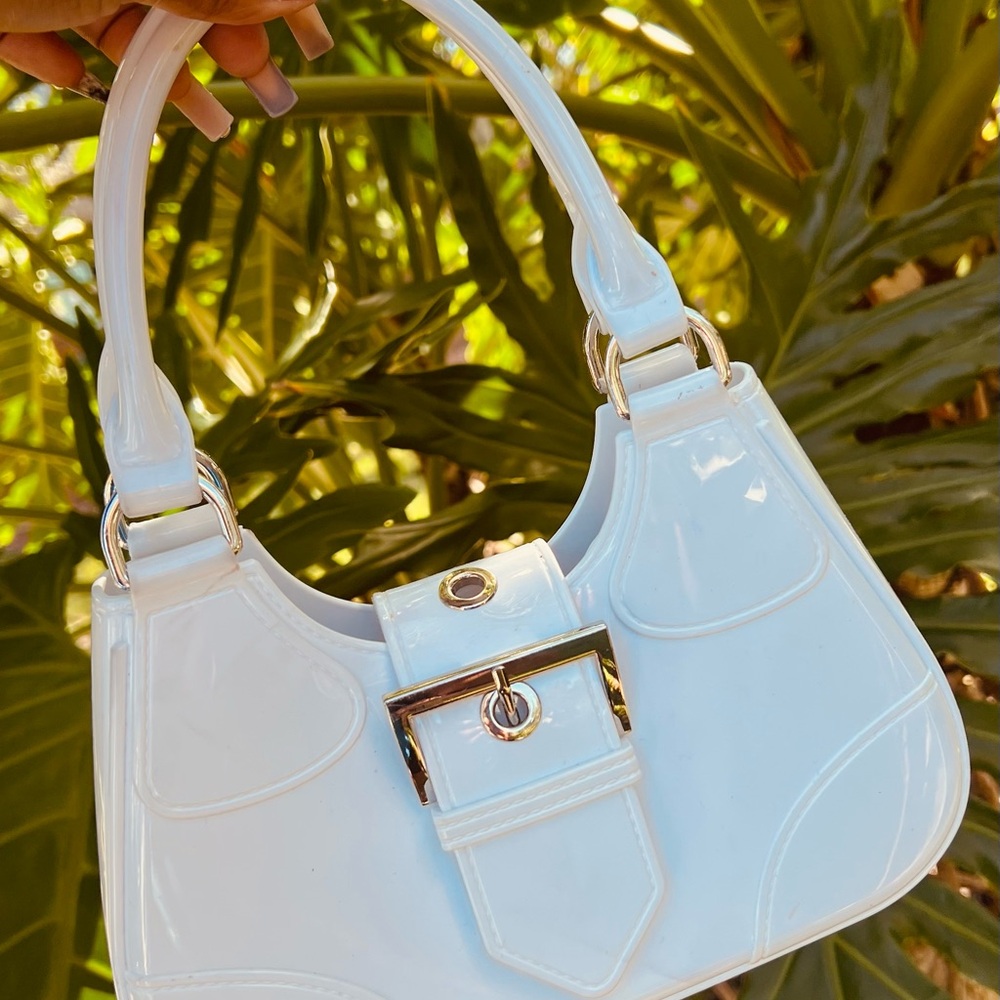 Elegant White Handbag